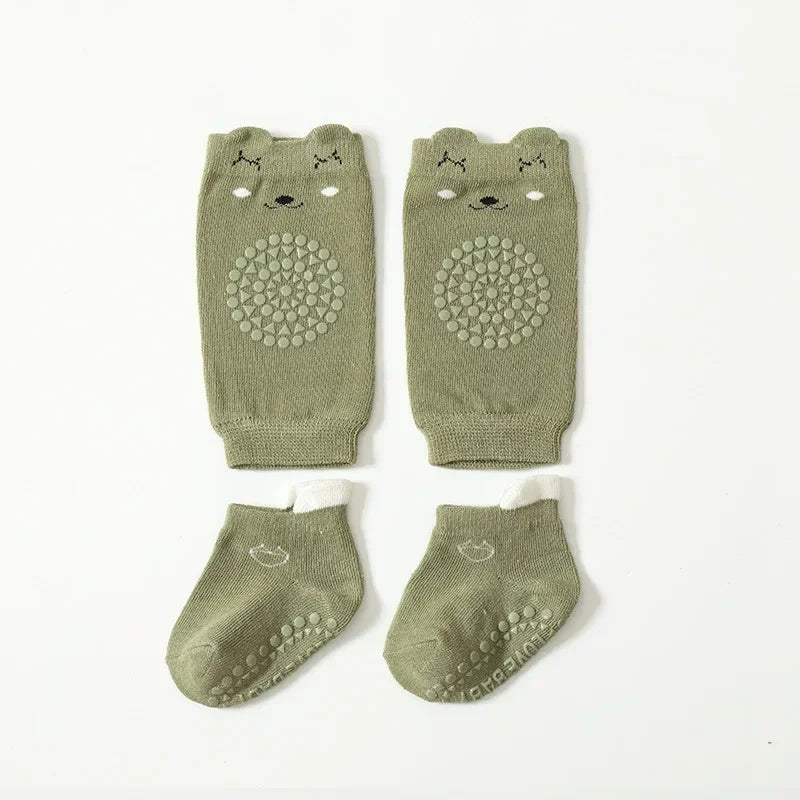 Kids Knee Pads And Anti Slip Socks Set &ndash; Crawling Safety army green / M 1-3Y 12-14cm