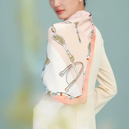 Green Women 100% Mulberry Silk Scarf &ndash; Elegant Floral Design for Versatile Styling