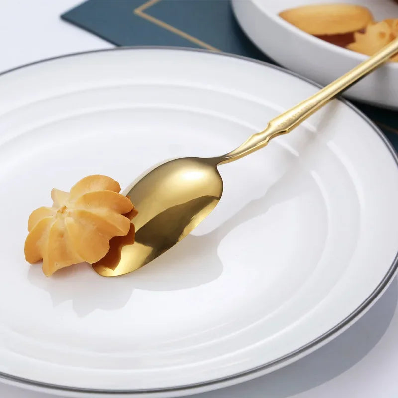 KNGZI Stainless Steel Dinnerware Set &ndash; Eco-Friendly and Dishwasher Safe