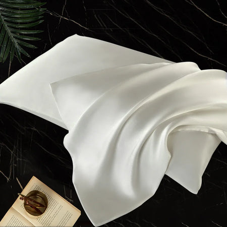 100 Percent Double-Sided Pure Silk Pillowcase &ndash; Luxurious Skin Benefits