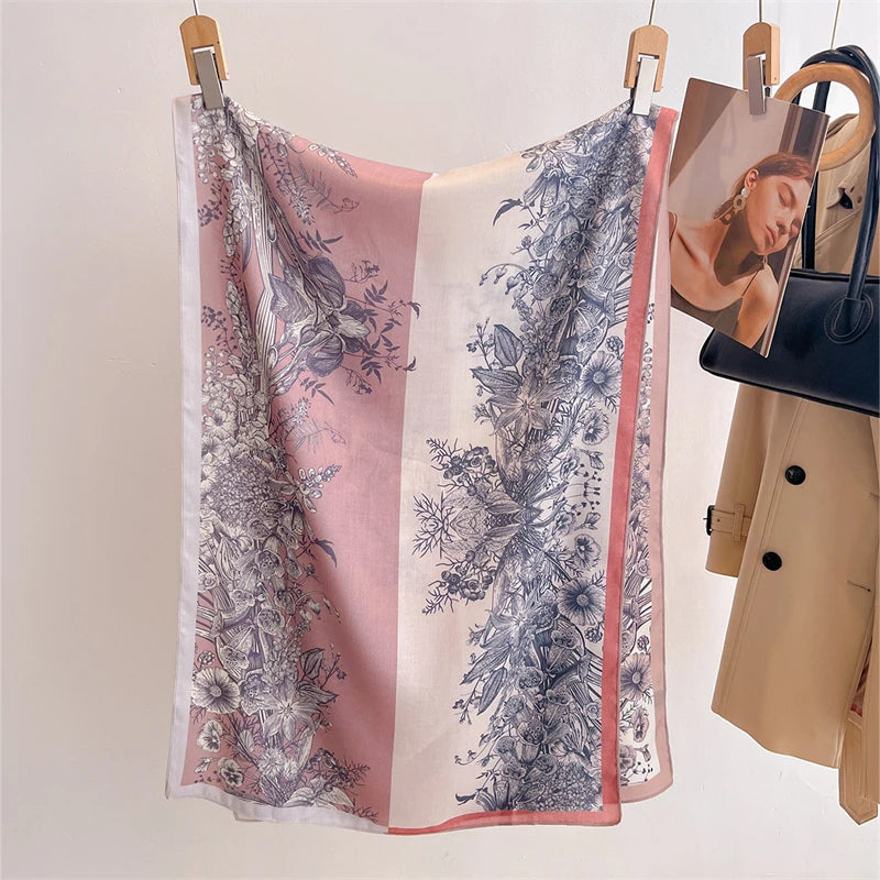 Luxury Wool and Silk Scarf &ndash; Exquisite Warmth and Style J2e052-01 / 60x170cm / CHINA