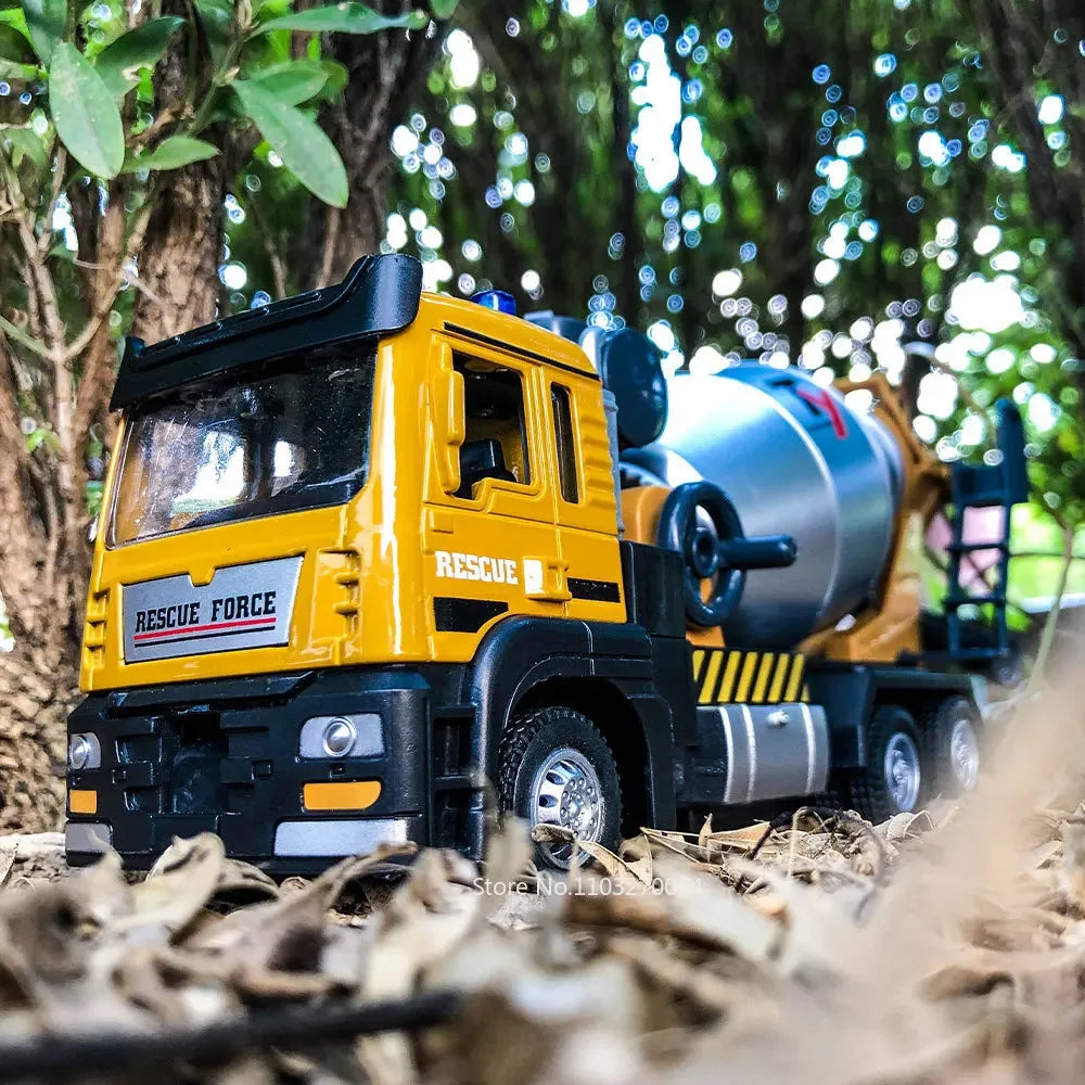 1/32 Excavator Blender Truck Model Car Toys Alloy Diecast Engineering Vehicle Rubber Tire Sound Light Pull Back Toy Gift for Kid