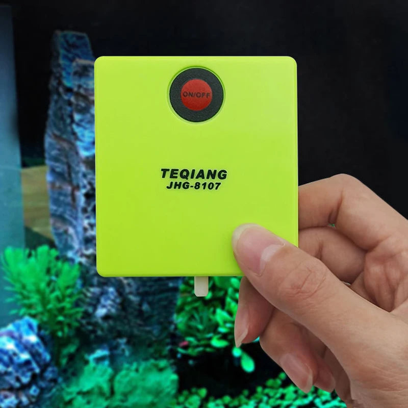 Oxygenator Battery For Aquarium Air Pump &ndash; Compact Size