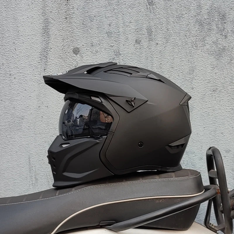 ORZ Vintage Full Face Helmet Black Warrior &ndash; DOT Certified 1 / M