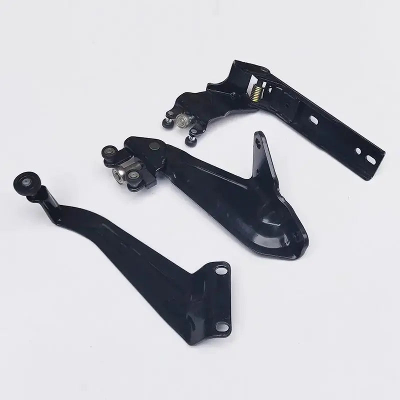 For JAC Refine M3 Right Sliding Door Roller Middle Centre Center Bracket 6706200V0010 6706400V0010 6706600V0010 by InterCyprus Trading Ltd