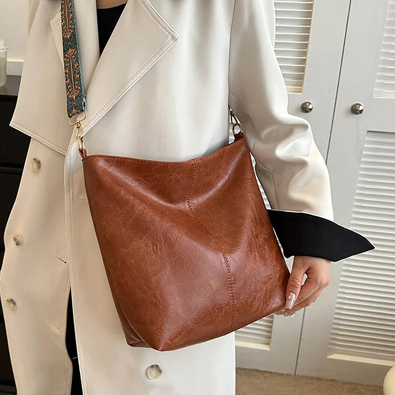 Vintage PU Leather Bucket Crossbody Bag with Wide Strap