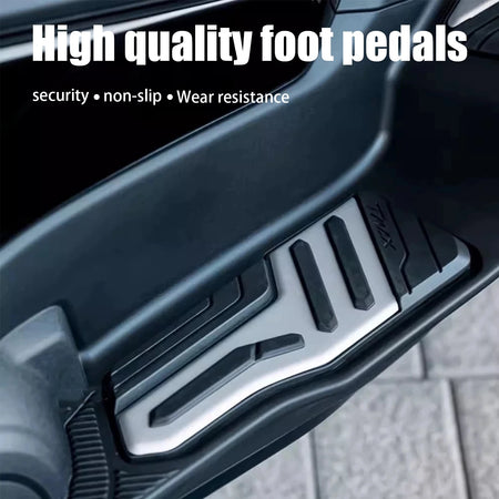 Motorcycle Foot Pegs Footrests For Yamaha T-Max 560 &ndash; Durable Silicone and Plastic Material