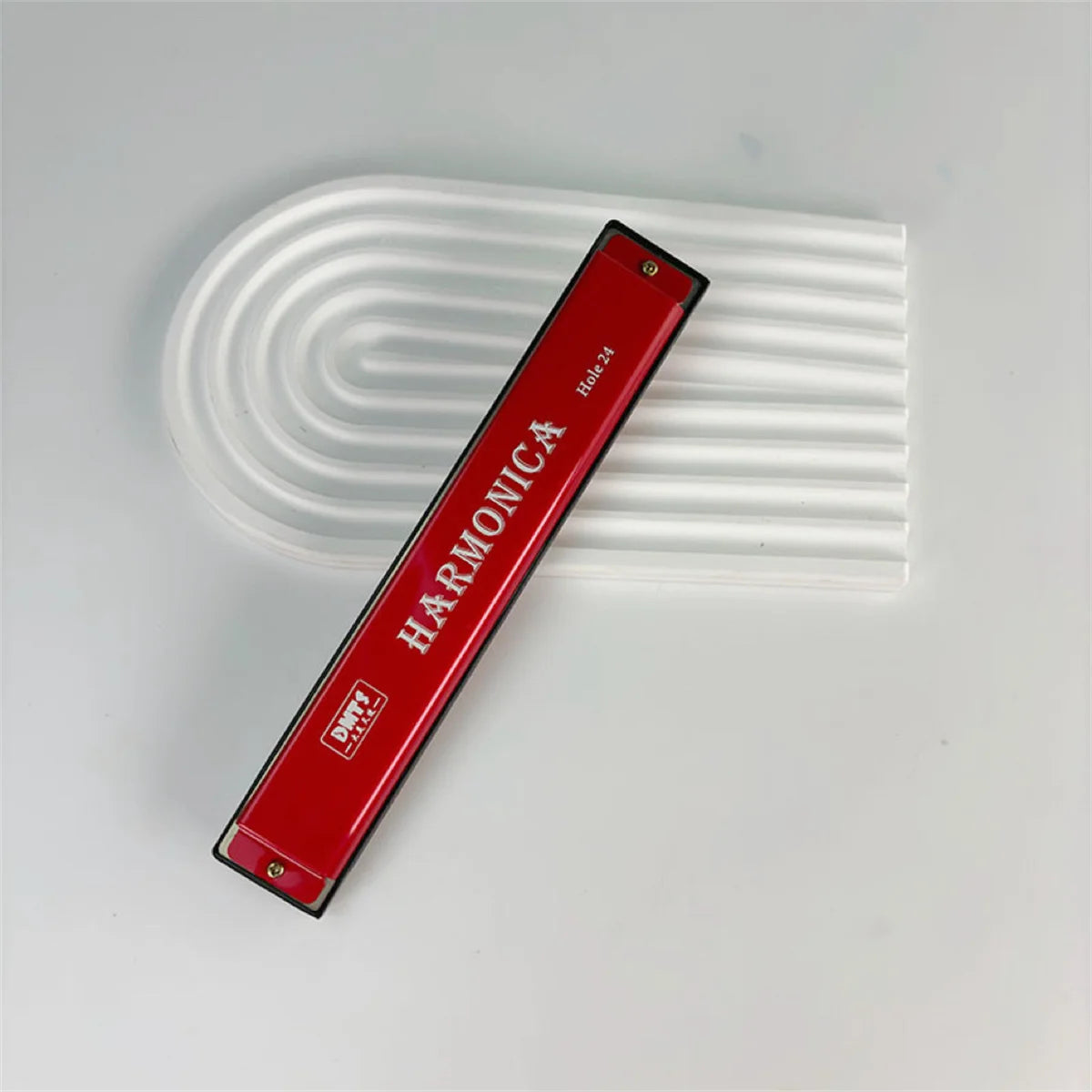 MIwayer 24 Hole Harmonica &ndash; Key of C for Beginners red