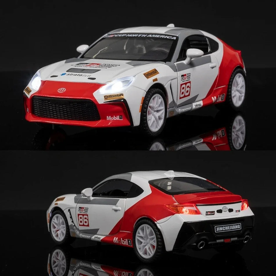 1:32 Scale Diecast Car Model Toy With Sound And Light Pull Back Doors Open
