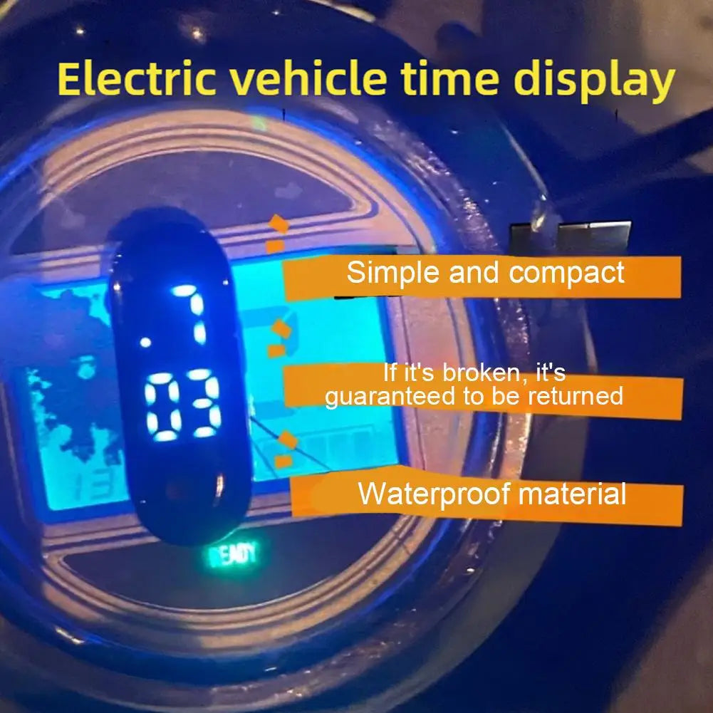 Digital Time Display &ndash; Waterproof Luminous LED Clock