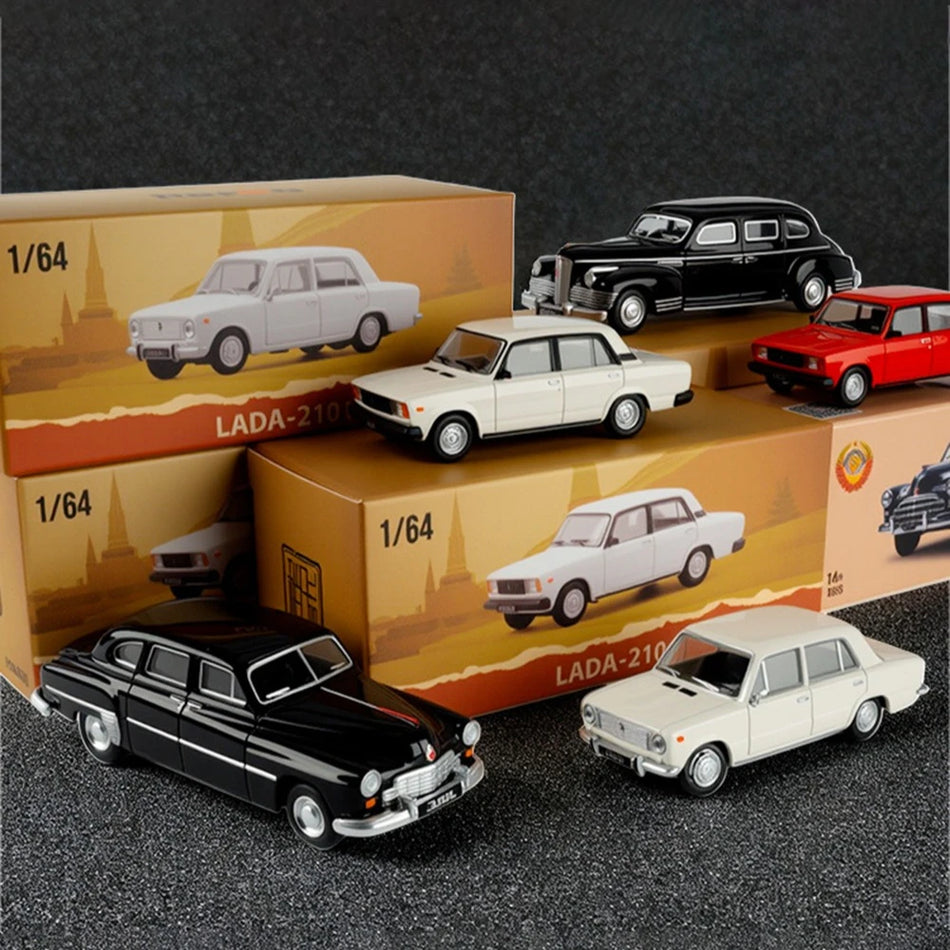 Mașină de model din metal turnat 1:64 pentru Lada 2105/2101, Vintage