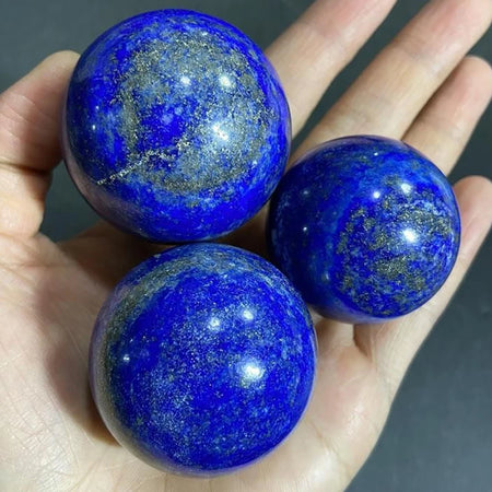 Natural Lapis Lazuli Crystal Ball &ndash; Reiki Healing Decor