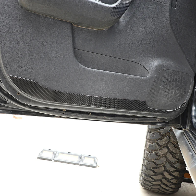 Преден панел против ритане за врата на Hummer H3 с карбонов стикер