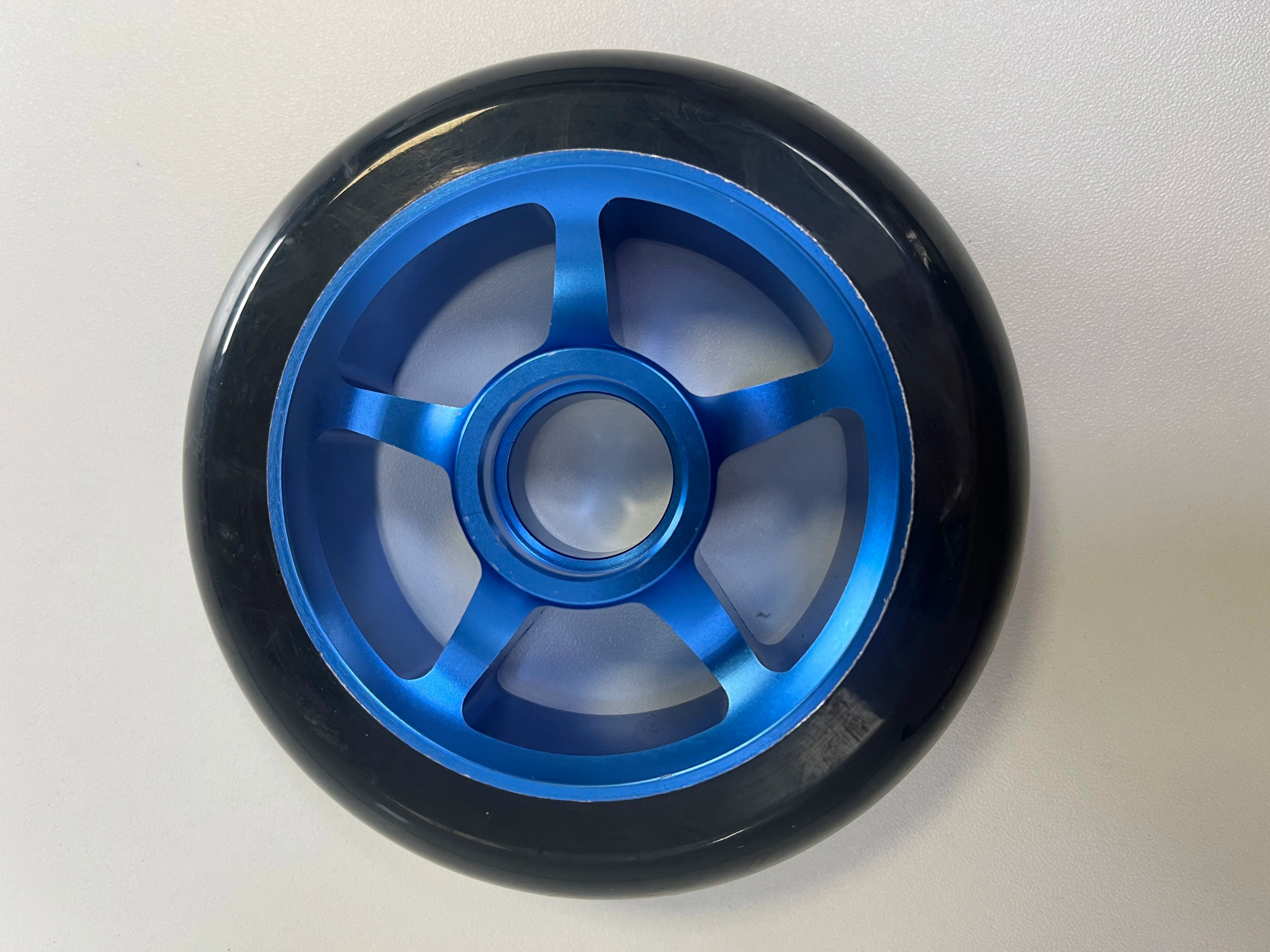 LHJ100 Skateboard Wheels &ndash; High Resilience and Silent Ride SKY BLUE
