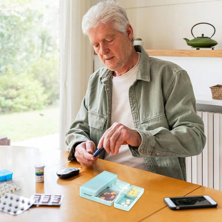 1Pcs Daily Pill Organizer &ndash; Portable Folding Design for Travel