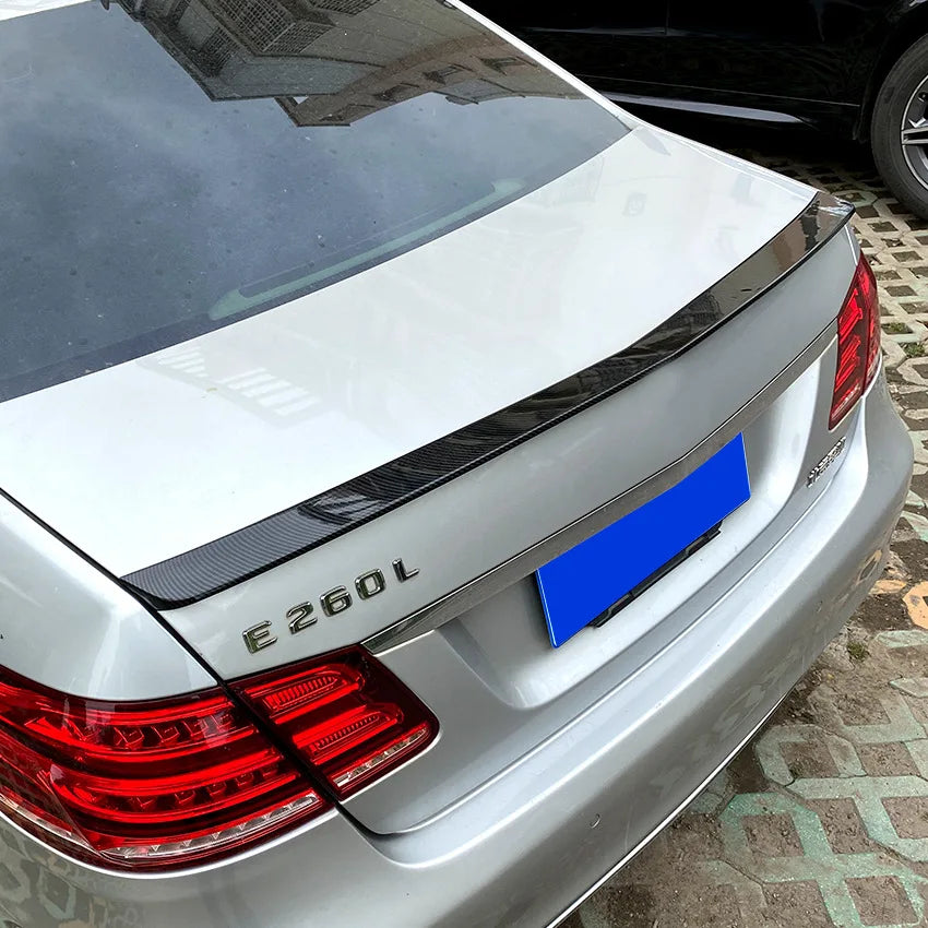 Spoiler Posteriore in Carbonio Look Splitter per Mercedes E Class W212