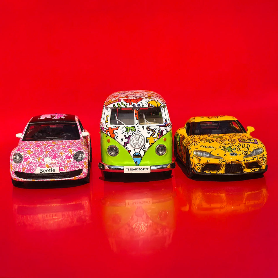 Modelo de coche de metal fundido con carrocería de metal y neumáticos de goma para Ford Mustang