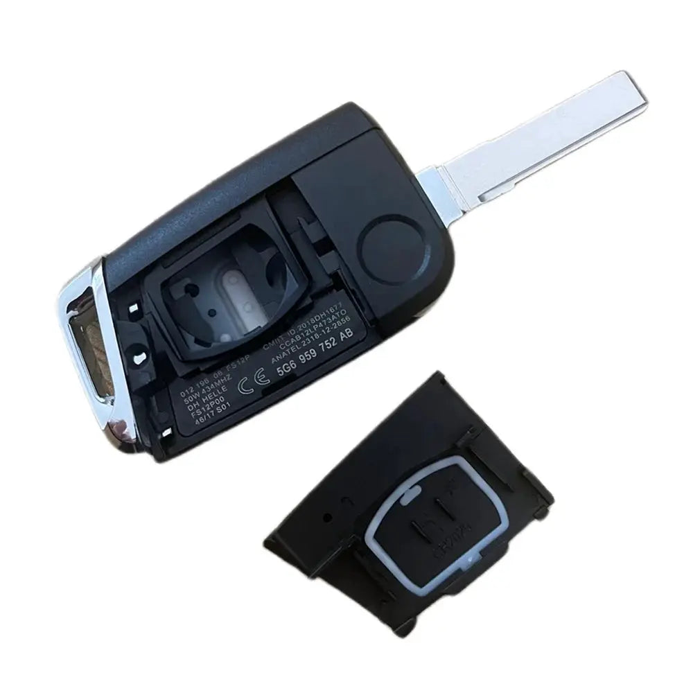 4 Buttons Flip Folding Car Key Shell For VW Volkswagen Seat Ibiza Skoda Superb Golf Mk7 Passat B8 Tiguan Remote Key Case HU66 by InterCyprus Trading Ltd