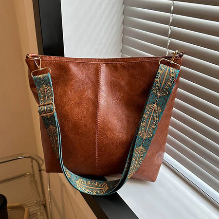 Vintage PU Leather Bucket Crossbody Bag with Wide Strap A4