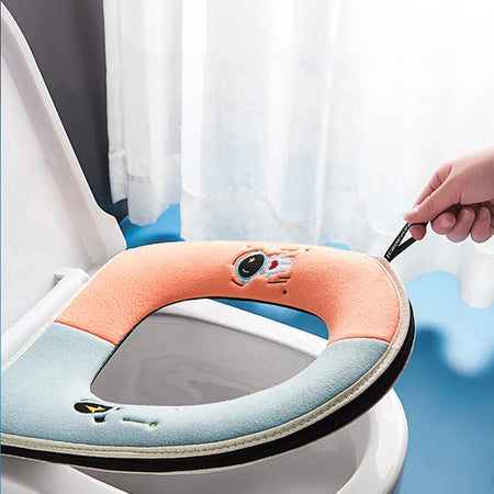 CU-MMAQA Warm Cartoon Toilet Seat Cover &ndash; Winter Comfort