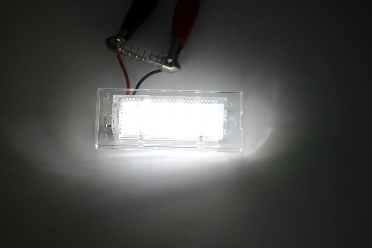 2Pcs White CANBus LED License Lights For BMW E53 X5 X3 12V