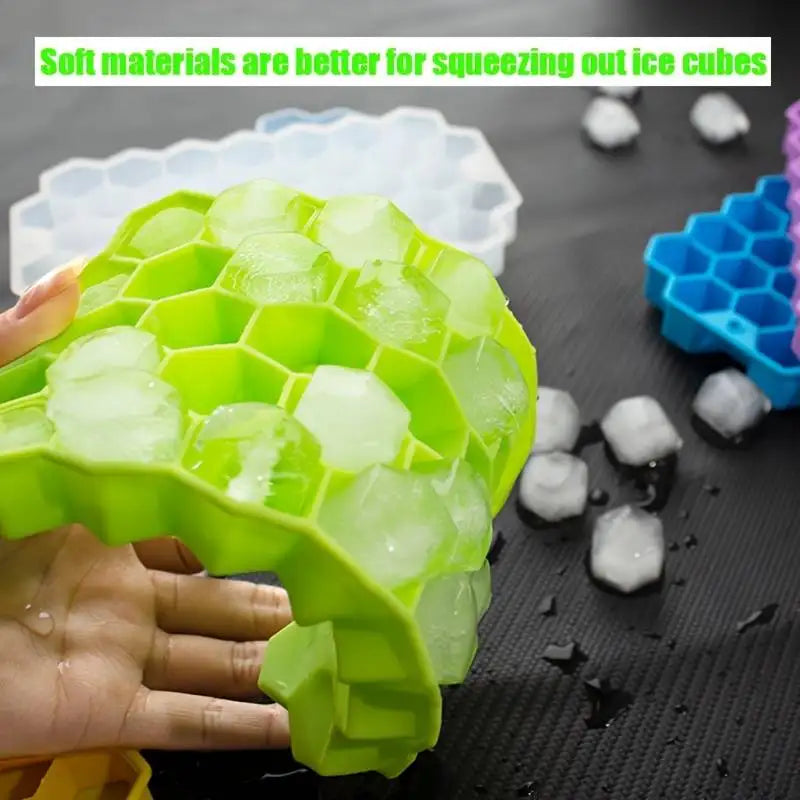 Silicone Ice Cube Trays &ndash; Eco-Friendly Honeycomb Design