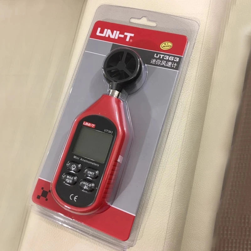 UNI-T UT363 Handheld Digital Anemometer for Wind Speed &amp; Temperature Measurement