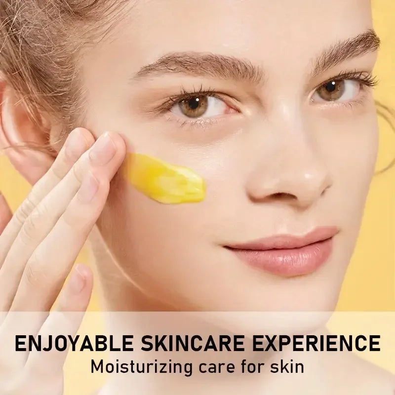 Bee Venom Neck Cream &ndash; Intense Moisturization and Sagging Improvement