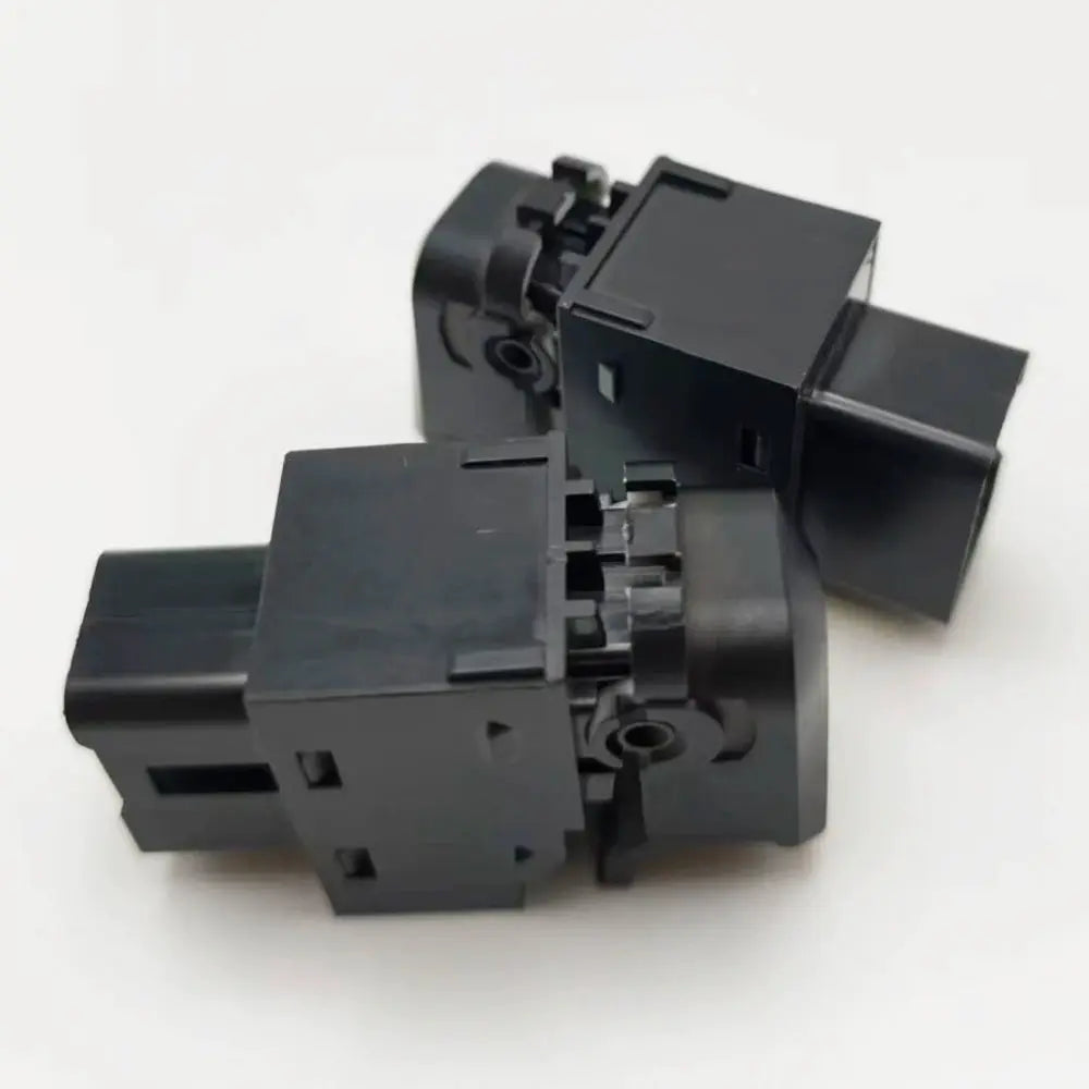 Front Passenger Window Switch 7 Pin for Hyundai Tucson IX35 2010-2015 by InterCyprus Trading Ltd
