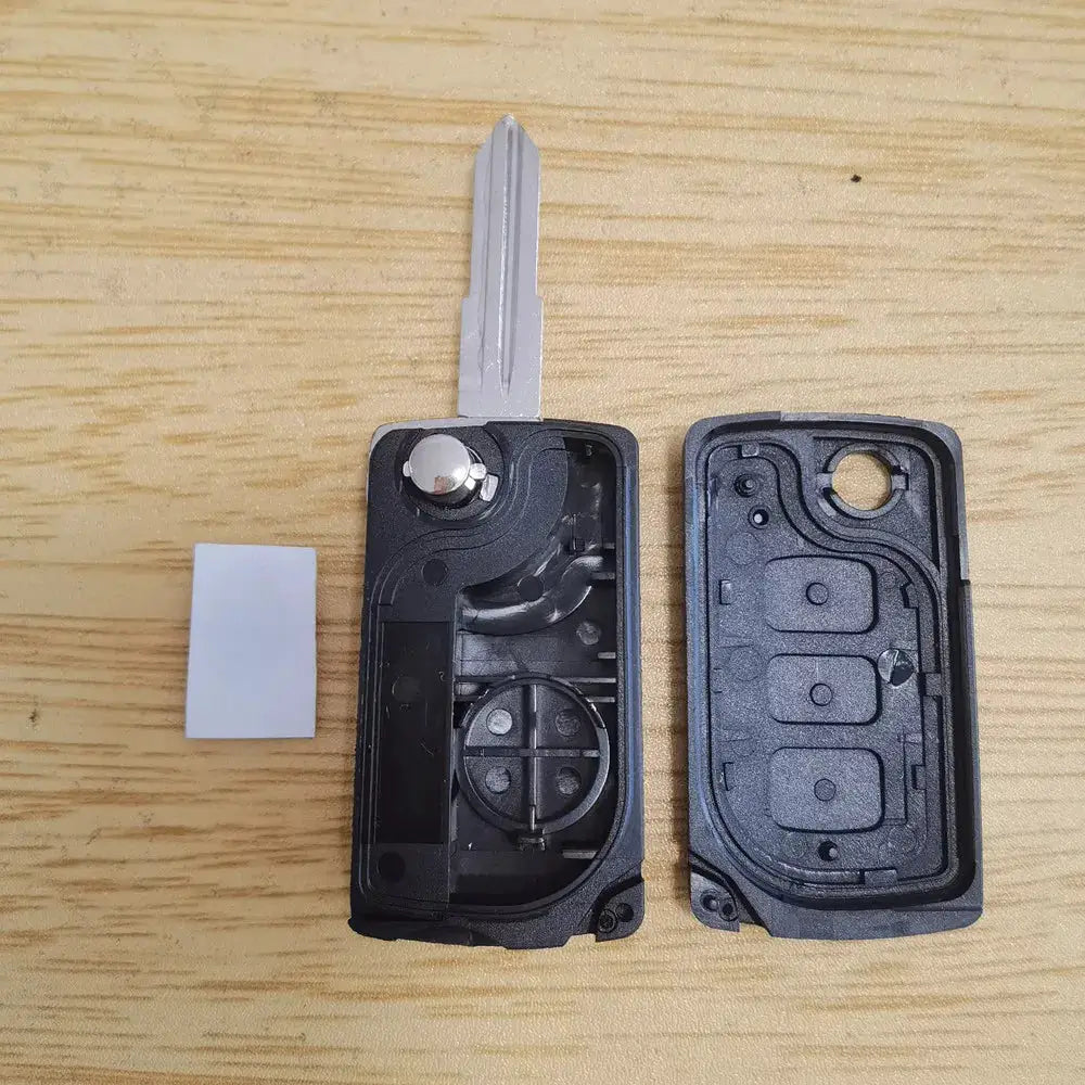 1Pcs Key Shell For Great Wall HAVAL HOVER H3 H5 Car Remote Flip Key Case Shell Fob Replacement 3 Button Key Shell With Logo by InterCyprus Trading Ltd
