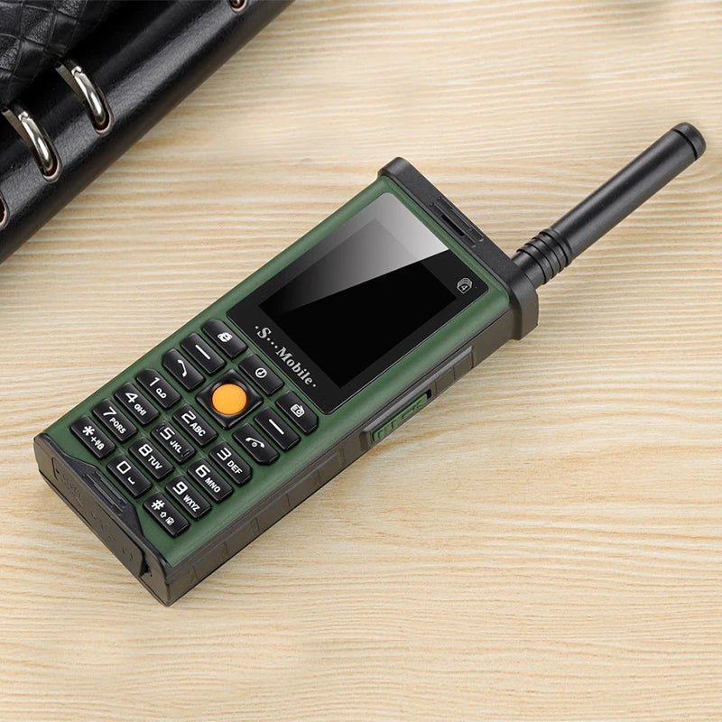 Durable Rugged Outdoor Mobile Phone &ndash; Long Standby Battery green / Standard