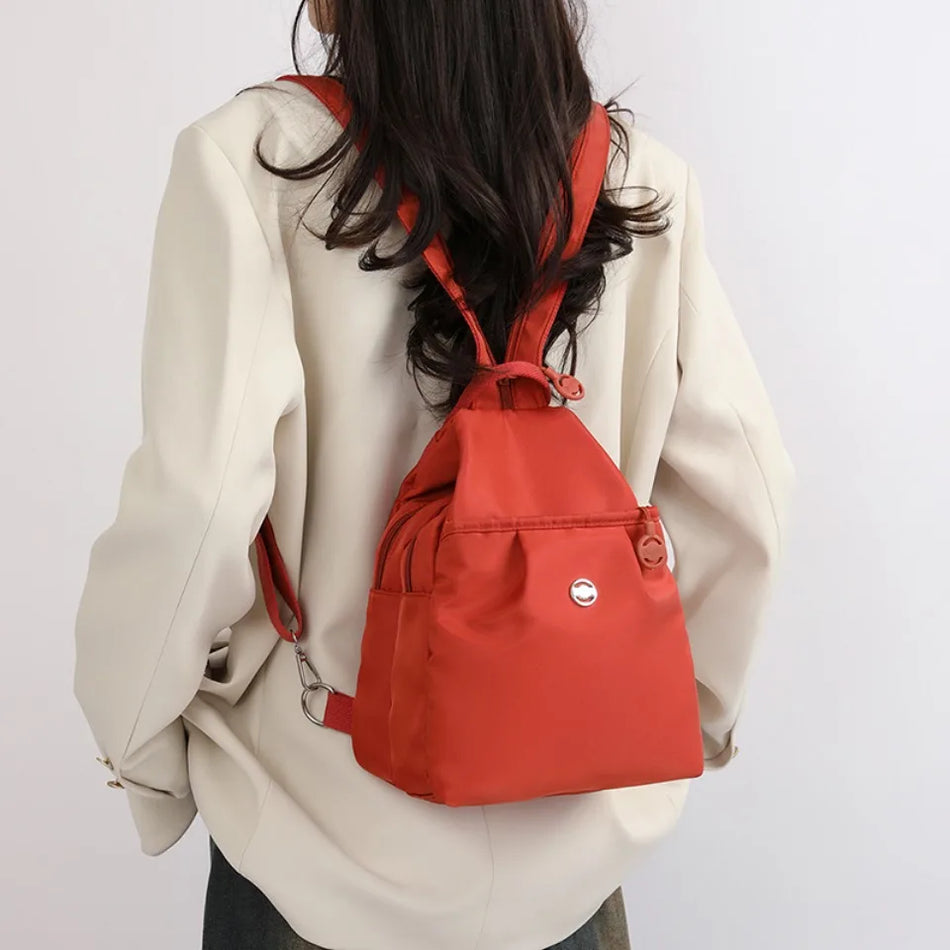 Γυναικεία αδιάβροχη νάιλον τσάντα πλάτης για ταξίδια και σχολείο, καθημερινό σακίδιο με δύο θήκες