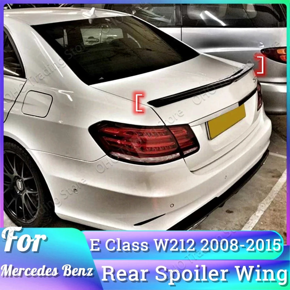 Spoiler Posteriore in Carbonio Look Splitter per Mercedes E Class W212