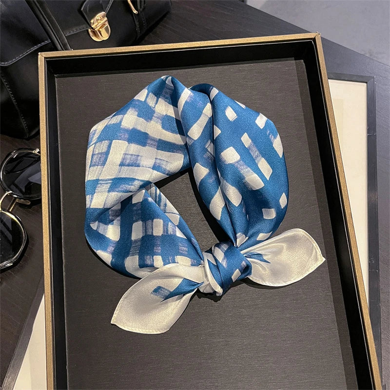 RUNMEIF Luxury 100% Silk Scarf &ndash; Elegant Horse Print Design JZA1778-01 / 53x53cm / CHINA