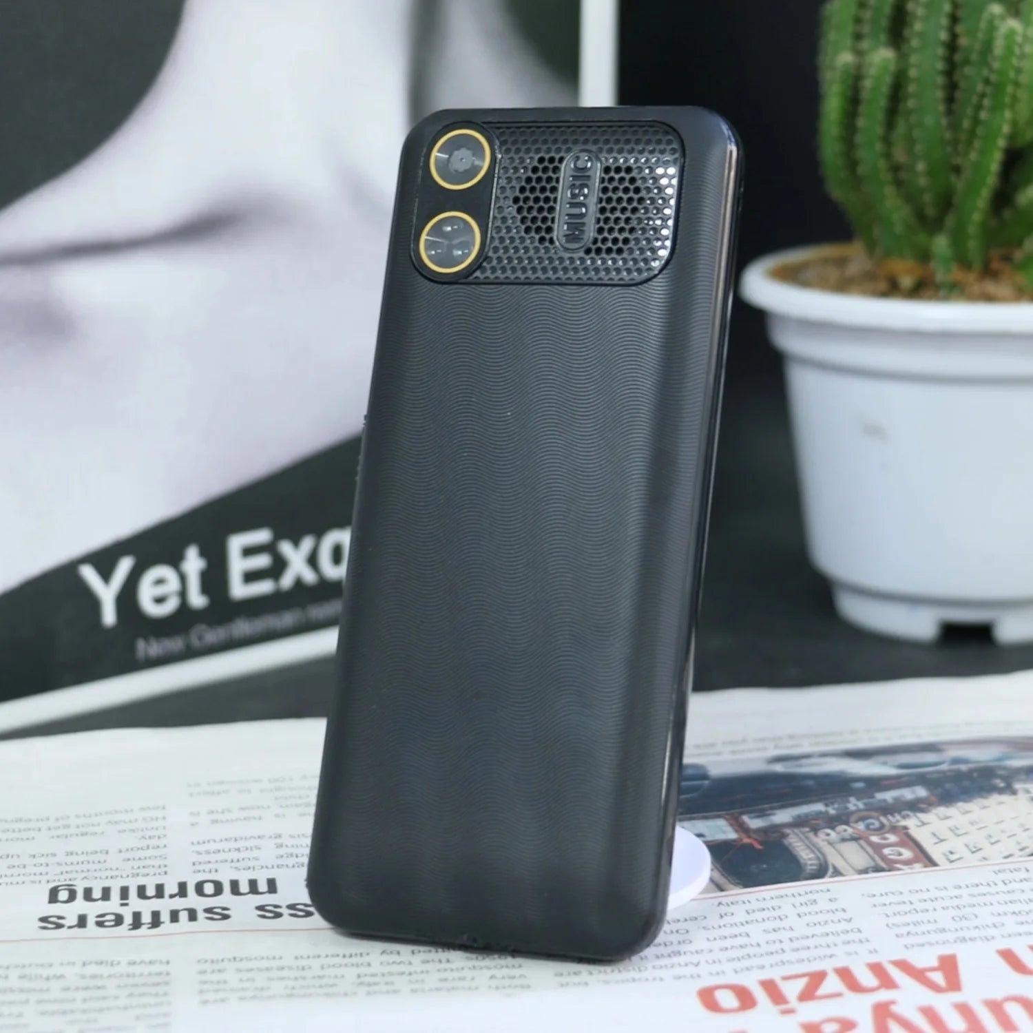 GSM 2G Unlocked Elderly Push Button Phone &ndash; Dual SIM SOS Key