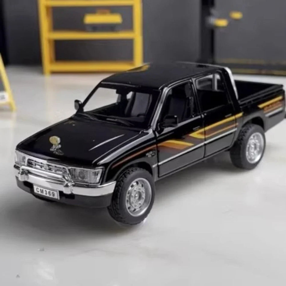Jucărie de mașină model din aliaj diecast cu sunet și lumină pentru RAM Mammoth