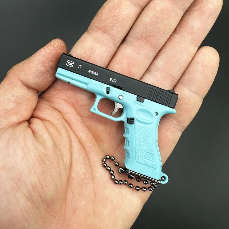1:3 G17 Miniature Pistol Keychain Black-Blue