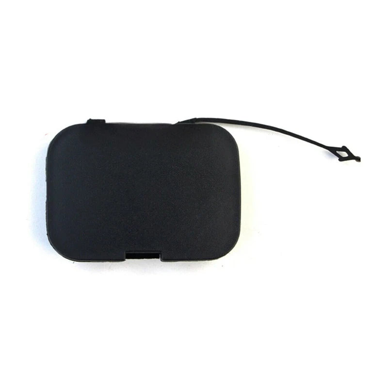 Etupuskuri vetokoukkupeite Peugeot Boxer ja Citroen Relay musta muovi