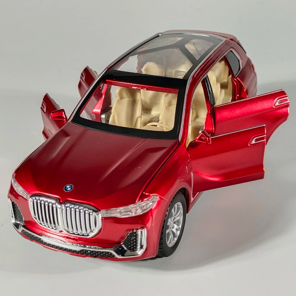 Diecast Metal Model Car With Pull Back Feature For BMW X7 1:32