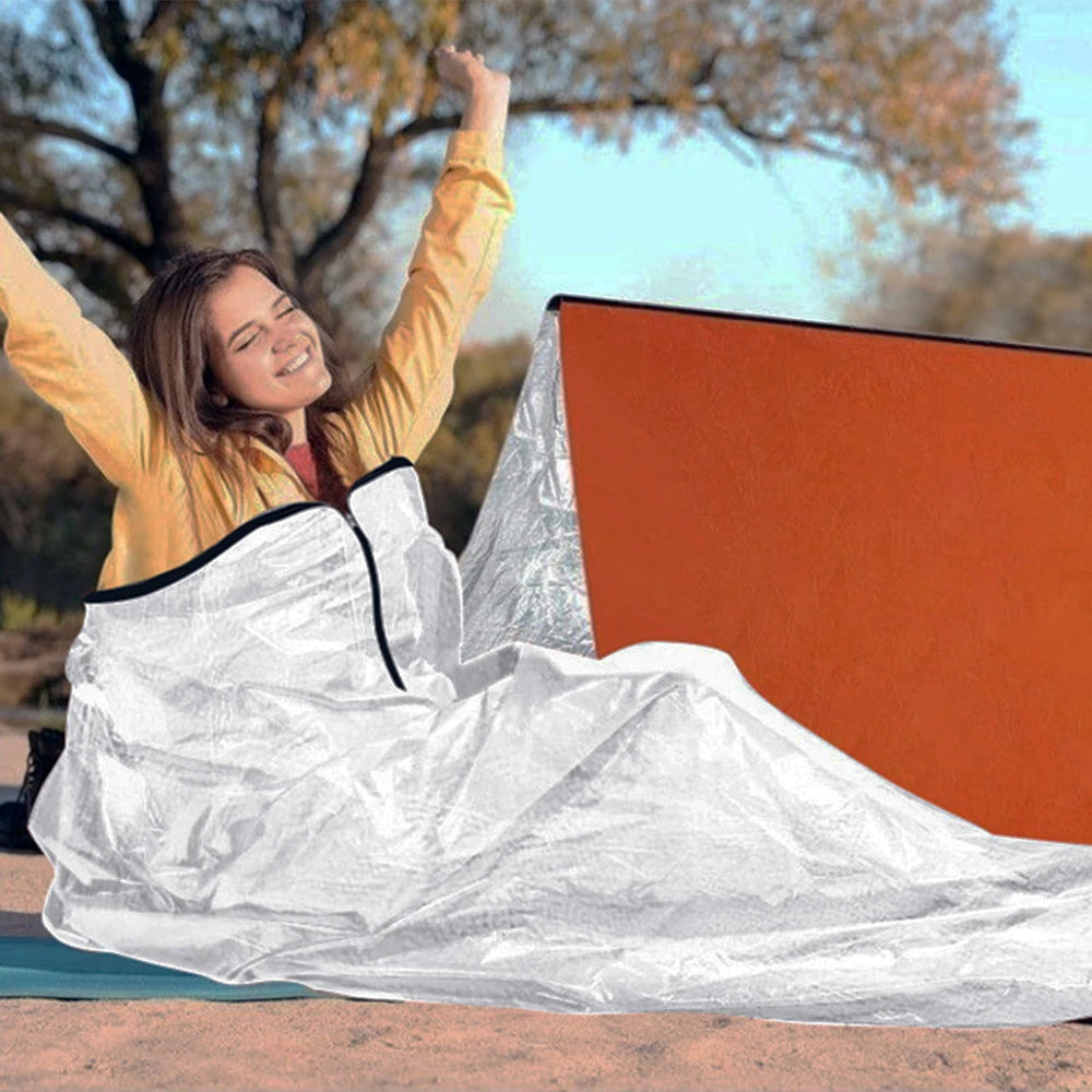Emergency Sleeping Bag &ndash; Lightweight Waterproof Thermal