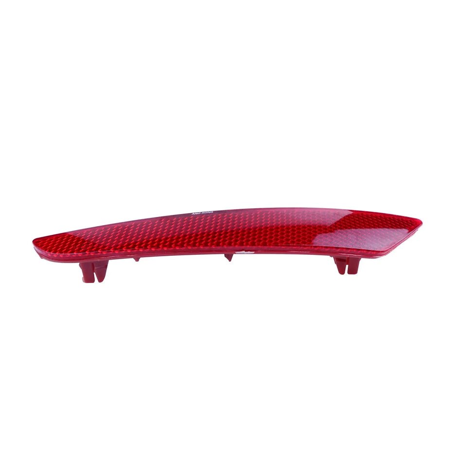Reflector pentru bara din spate partea stângă pentru Seat Leon 5F Stylance 2013-2019 lentilă roșie 5F0945105F