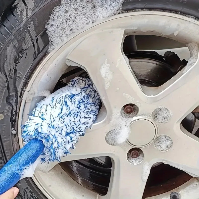 Portable Plush Car Cleaning Brush for Wheels and Rims