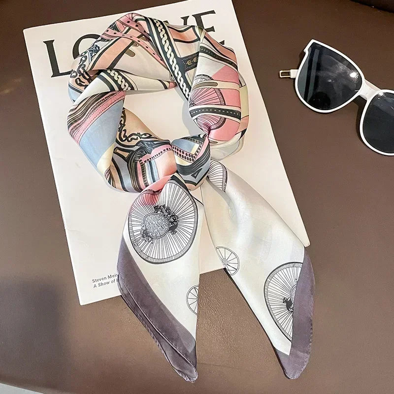 Luxury Design Print Silk Scarf &ndash; Timeless Elegance and Versatility