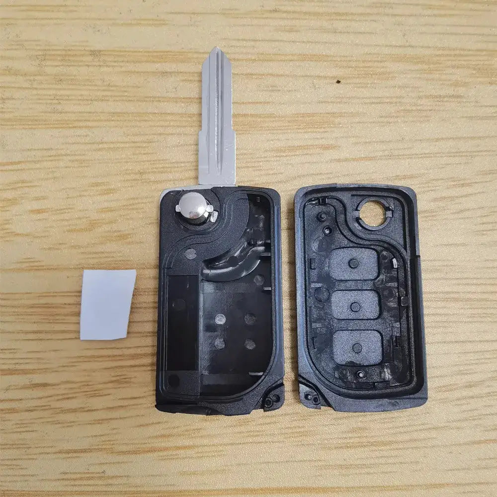 1Pcs Key Shell For Great Wall HAVAL HOVER H3 H5 Car Remote Flip Key Case Shell Fob Replacement 3 Button Key Shell With Logo by InterCyprus Trading Ltd