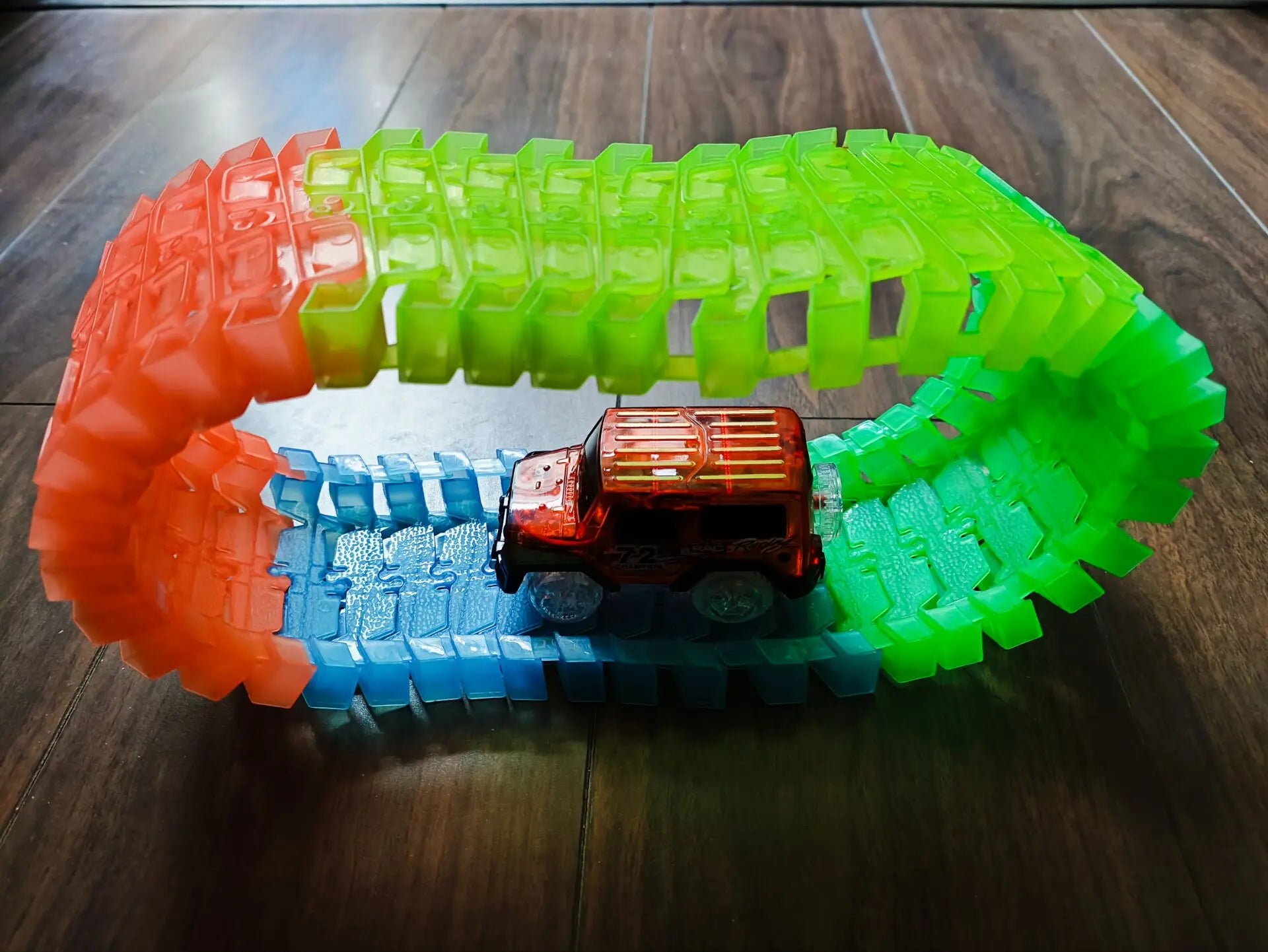 Mitty Kids Night Light Track Set &ndash; Easy Assembly Fun