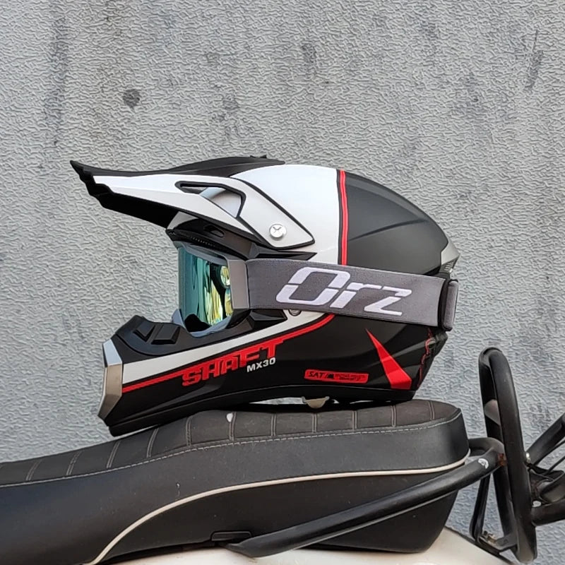 Offroad Motorcycle Helmet &ndash; Lightweight DOT Certified