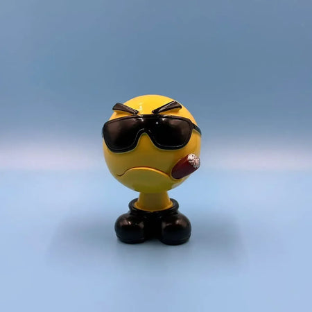 Funny Cartoon Car Bobblehead Pendants - 3PCS Resin Shaking Head Accessories for Interior D&eacute;cor