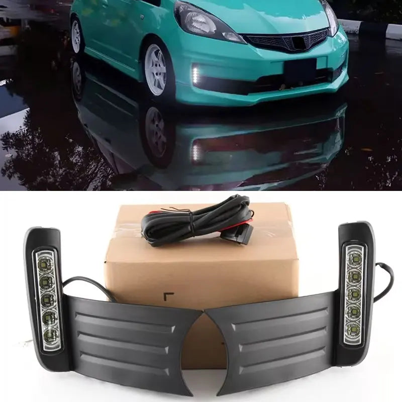 LED Dimljusmontering för Honda Fit Jazz 2011-2013 med Vita och Gula Dagtidsljus