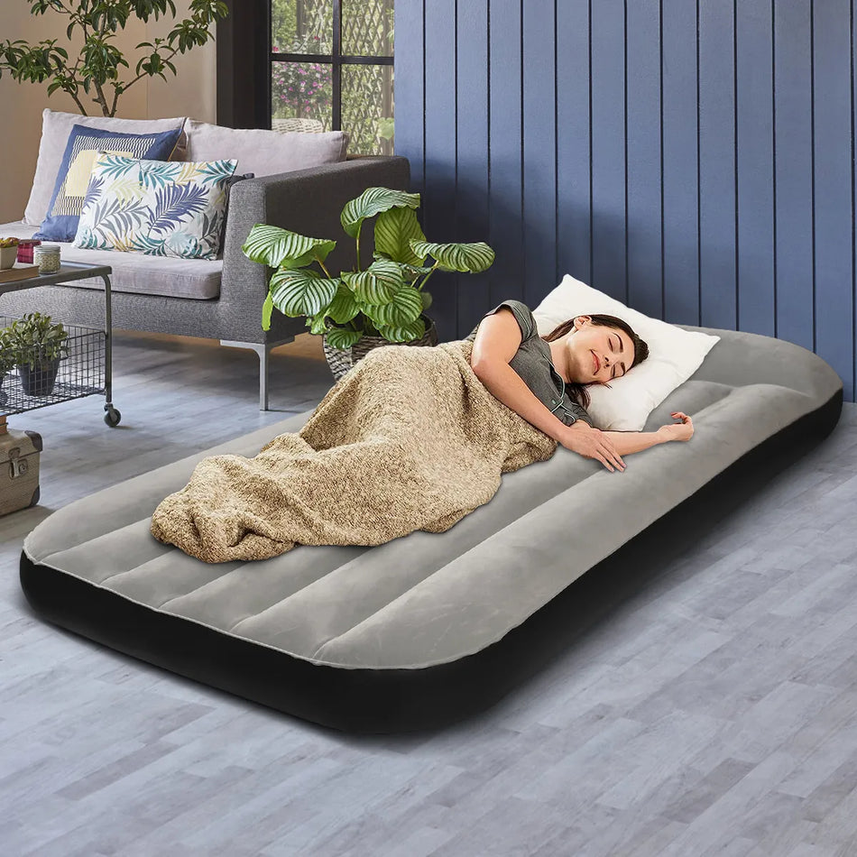 🟠 Air Mattress Надувной кровать для кемпинга с встроенной подушкой для семьи, кемпинга и путешествий, водонепроницаемых и удобных