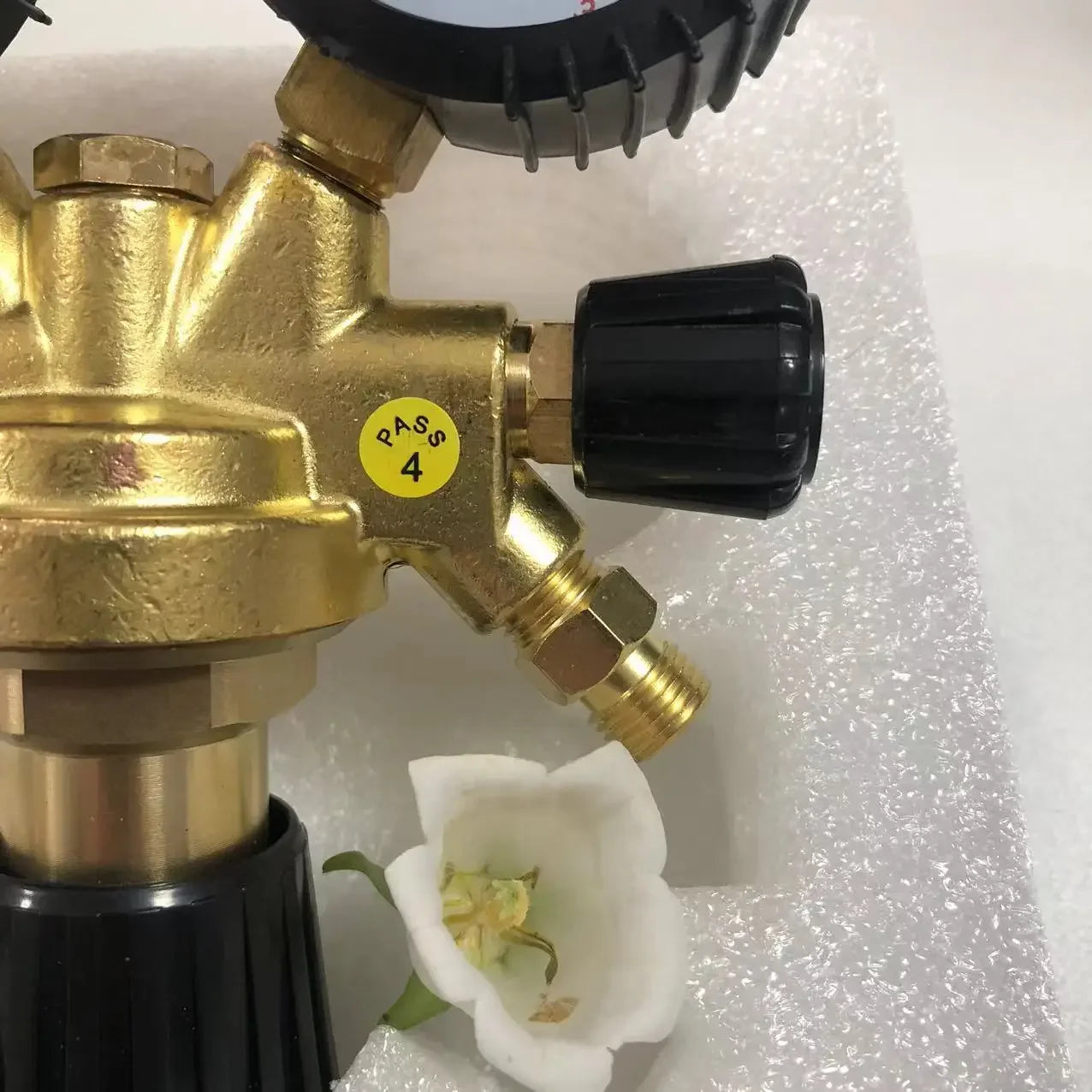 CO2 Argon Nitrogen Pressure Reducing Regulator &ndash; Shockproof